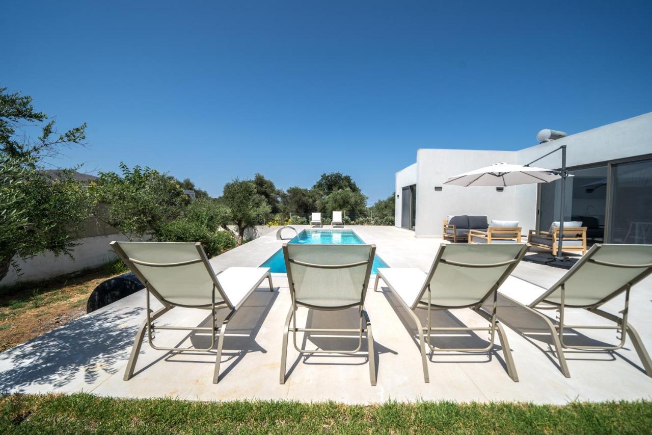 Villa Vivian Heated Private Swimming Pool & Jacuzzi Georgioupoli Exterior foto