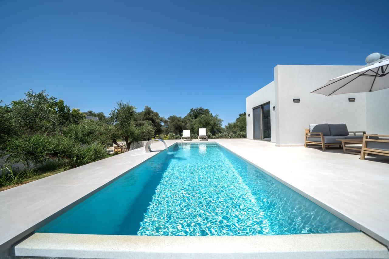 Villa Vivian Heated Private Swimming Pool & Jacuzzi Georgioupoli Exterior foto